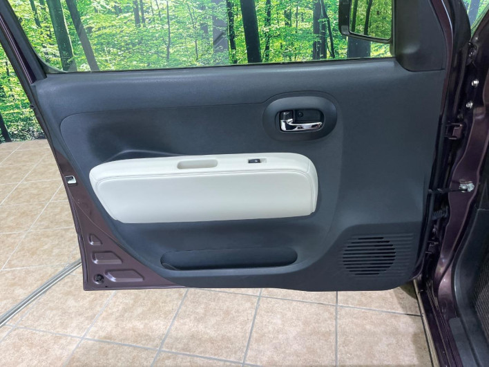 2013 Daihatsu Mira Cocoa DBA-L675S (UW-6a2f6c8e75a2d)[18]