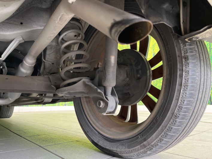 2015 Daihatsu Cast DBA-LA250S (UW-6a2f6c93e2a4f)[29]