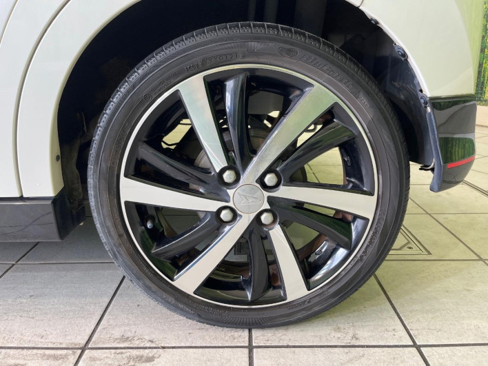 2015 Daihatsu Cast DBA-LA250S (UW-6a2f6c93e2a4f)[8]