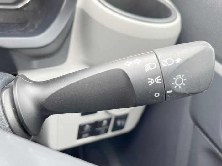 2018 Daihatsu Mirai Ease DBA-LA360S (UW-6a2f6c99b7903)[29]