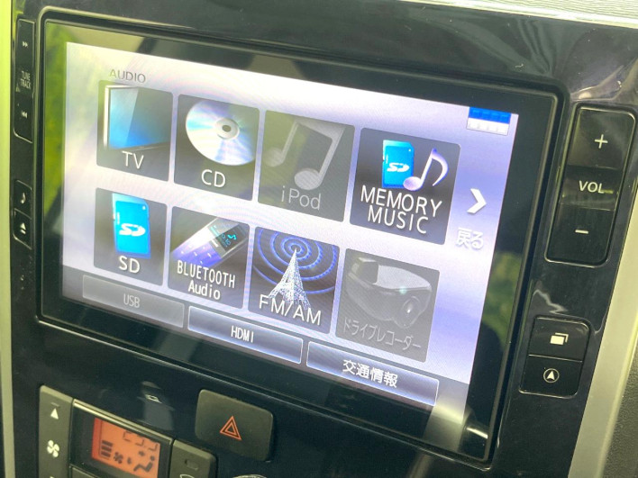 2018 Daihatsu Tanto DBA-LA600S (UW-6a2f6c9f70f29)[19]