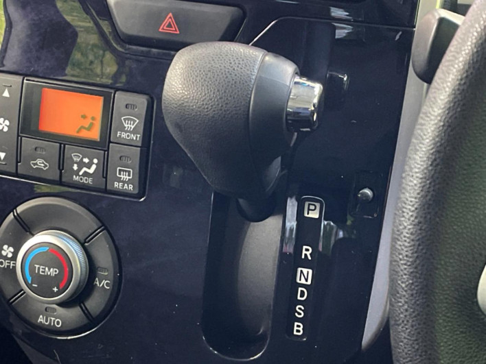 2018 Daihatsu Tanto DBA-LA600S (UW-6a2f6c9f79091)[25]