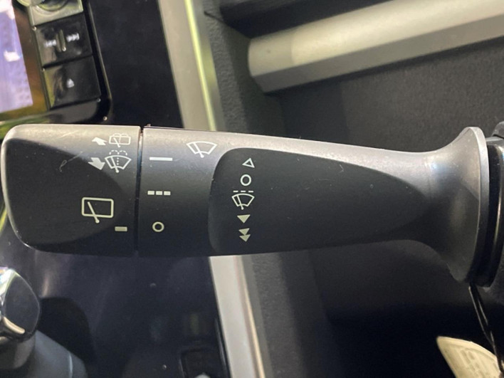 2018 Daihatsu Tanto DBA-LA600S (UW-6a2f6c9f79091)[26]
