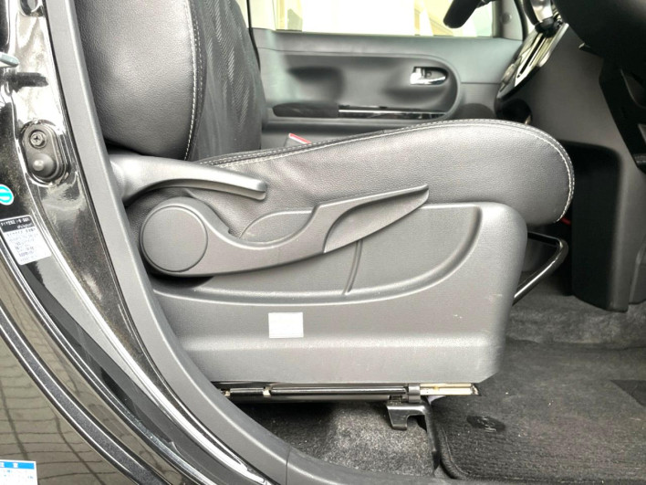 2016 Daihatsu Tanto DBA-LA610S (UW-6a2f6ca0ca3f0)[17]