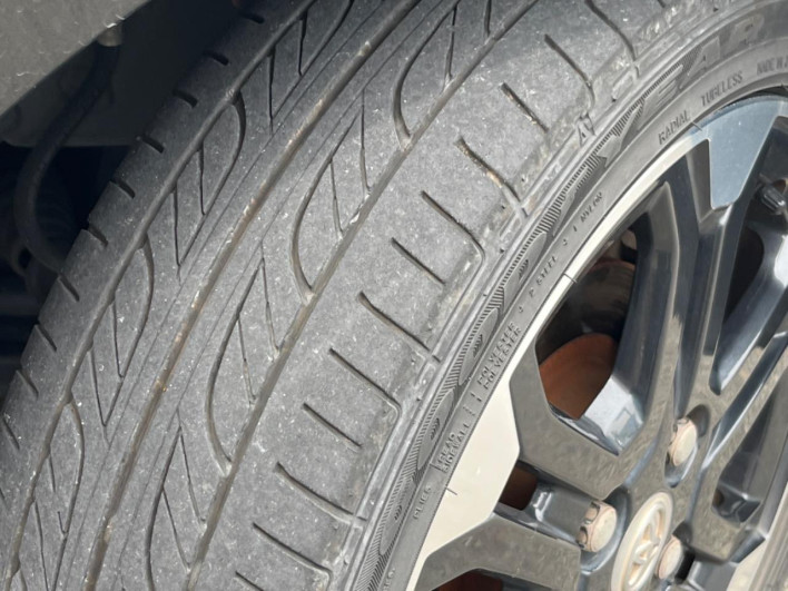 2016 Toyota Pixis Mega DBA-LA700A (UW-6a2f6ca643124)[8]