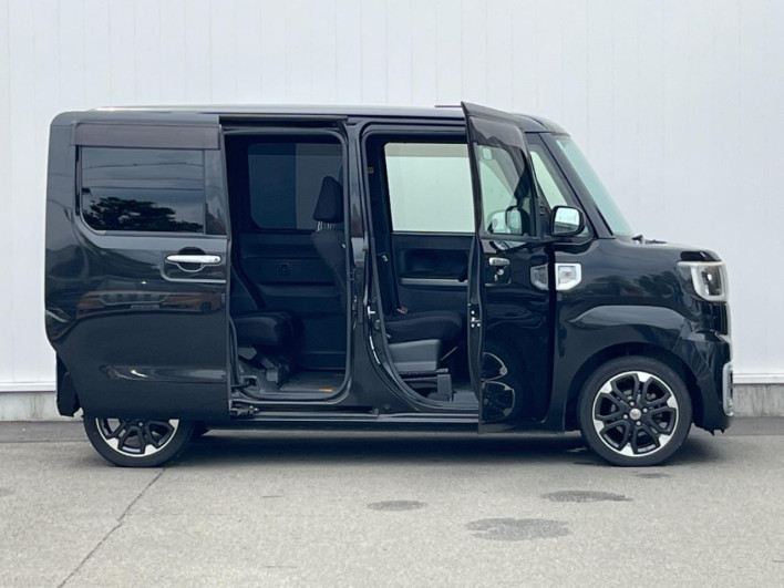 2016 Toyota Pixis Mega DBA-LA700A (UW-6a2f6ca643124)[15]