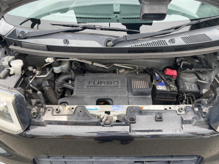 2016 Toyota Pixis Mega DBA-LA700A (UW-6a2f6ca643124)[5]