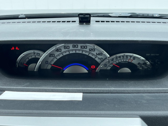 2016 Toyota Pixis Mega DBA-LA700A (UW-6a2f6ca643124)[2]