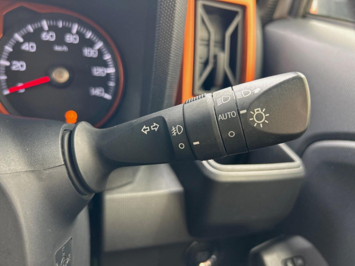 2020 Daihatsu Taft 6BA-LA900S (UW-6a2f6cabbf6ad)[29]