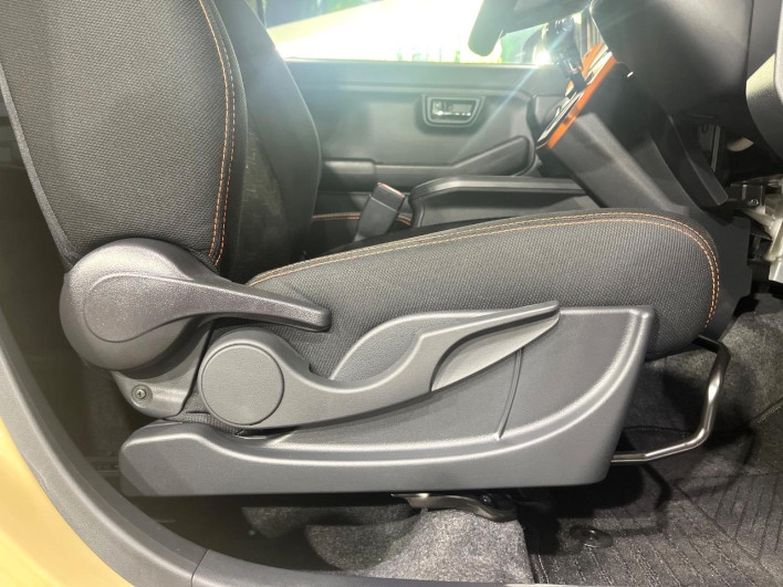 2021 Daihatsu Taft 5BA-LA900S (UW-6a2f6cad0c4fa)[25]