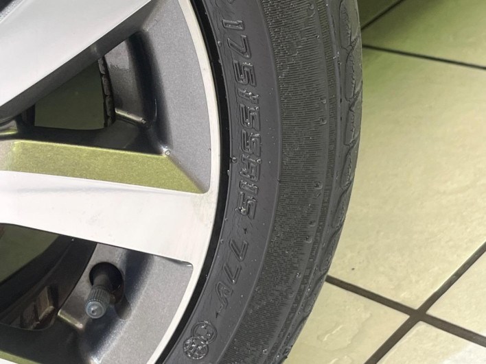 2018 Toyota Roomy DBA-M900A (UW-6a2f6cb443a5a)[18]