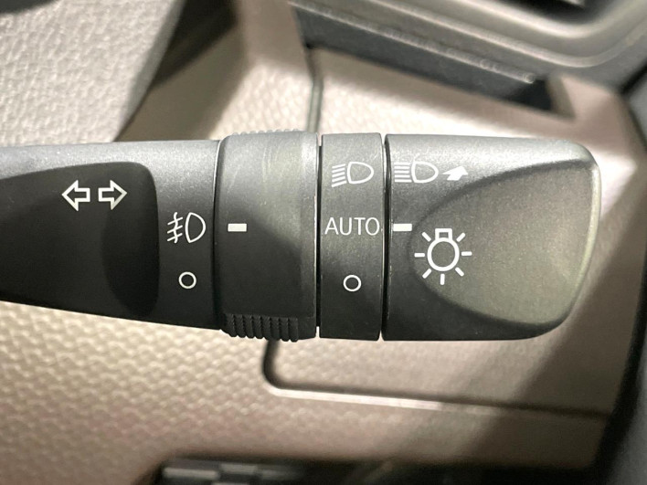 2021 Toyota Roomy 5BA-M900A (UW-6a2f6cb6299a5)[23]
