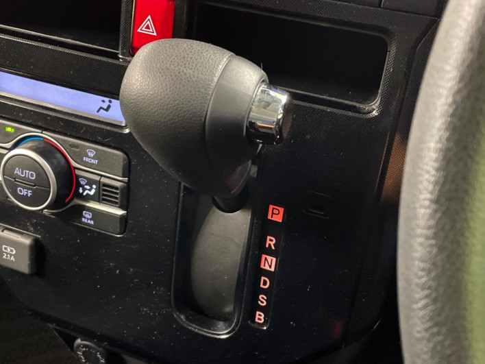 2021 Toyota Roomy 5BA-M900A (UW-6a2f6cb66bd6e)[28]