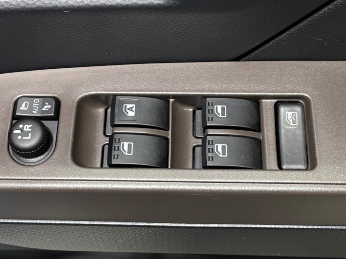 2021 Toyota Roomy 5BA-M900A (UW-6a2f6cb66bd6e)[20]