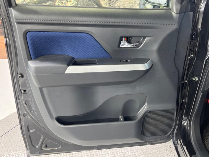 2017 Daihatsu Toll DBA-M900S (UW-6a2f6cbb1ce40)[28]