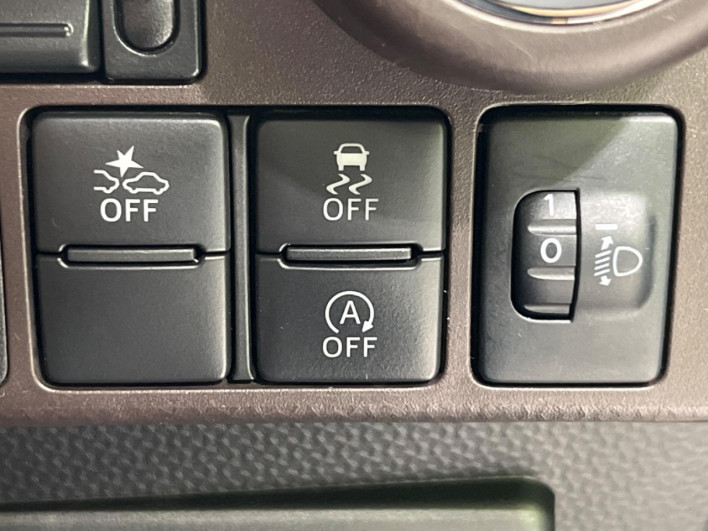 2018 Toyota TANK DBA-M910A (UW-6a2f6cbbecc19)[25]