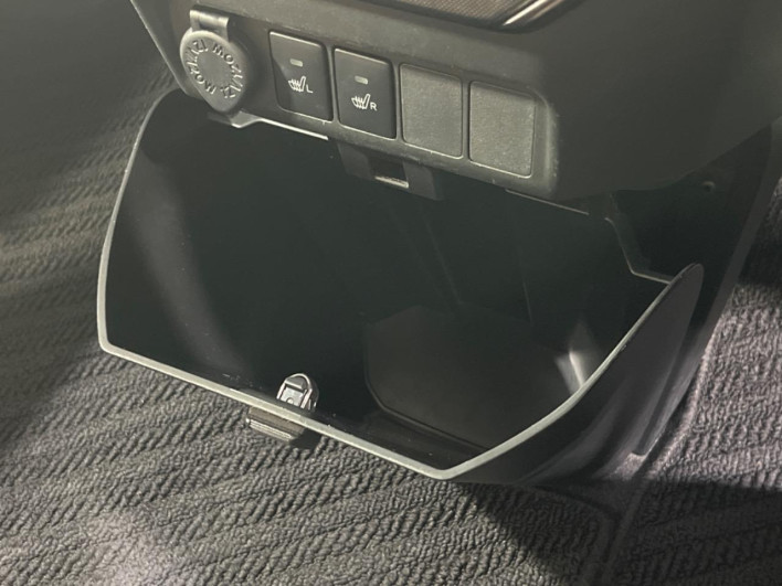2018 Toyota TANK DBA-M910A (UW-6a2f6cbbecc19)[17]