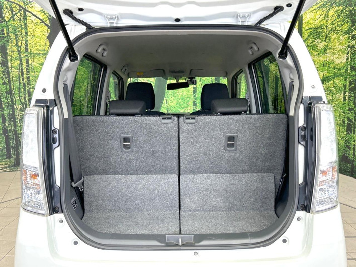 2014 Suzuki Wagon R Stingray DBA-MH34S (UW-6a2f6cca7f04e)[24]