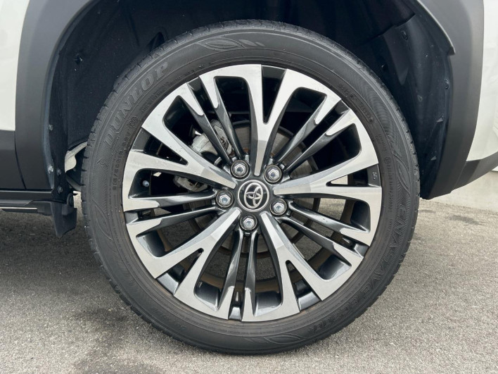 2022 Toyota Yaris Cross 6AA-MXPJ10 (UW-6a2f6cfb8821c)[13]