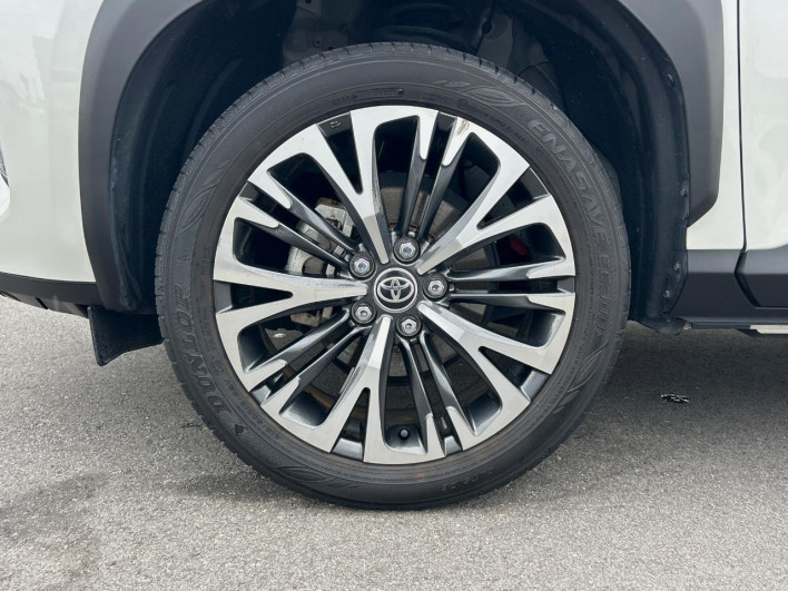2022 Toyota Yaris Cross 6AA-MXPJ10 (UW-6a2f6cfb8821c)[14]