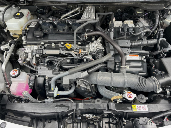 2022 Toyota Yaris Cross 6AA-MXPJ10 (UW-6a2f6cfb8821c)[4]