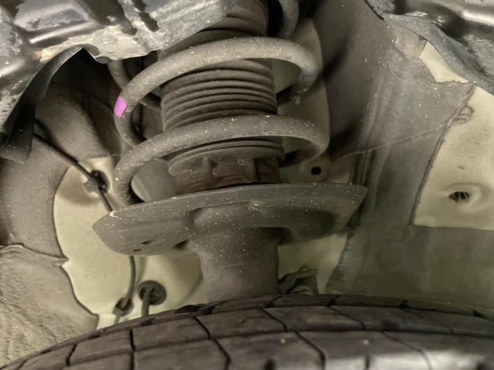 2021 Toyota Aqua 6AA-MXPK11 (UW-6a2f6d027d069)[25]
