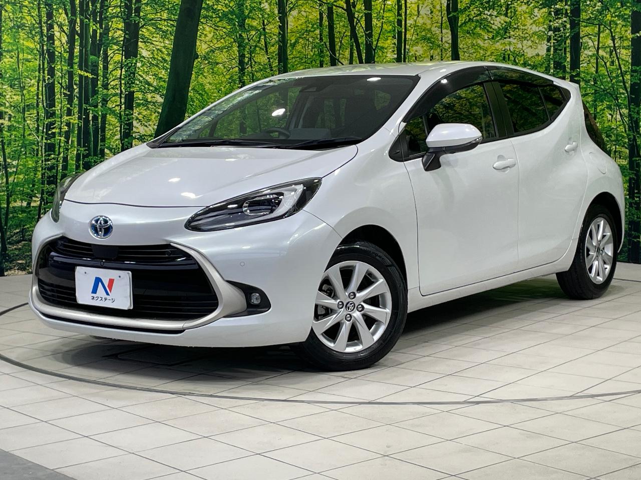 2021 Toyota Aqua 6AA-MXPK11