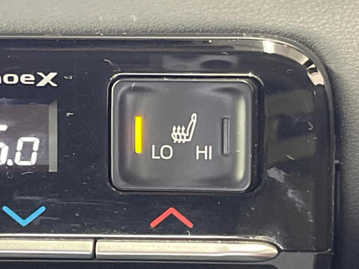 2023 Toyota Noah 6BA-MZRA90W (UW-6a2f6d16d5b21)[29]