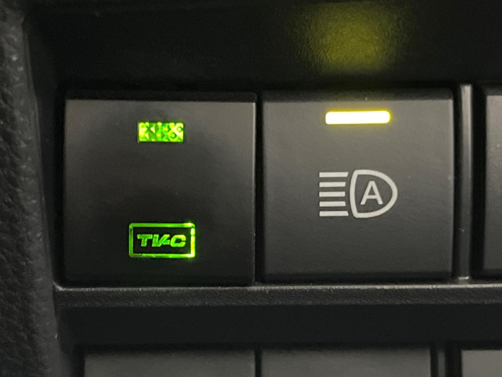 2023 Toyota Noah 6BA-MZRA90W (UW-6a2f6d16d5b21)[19]