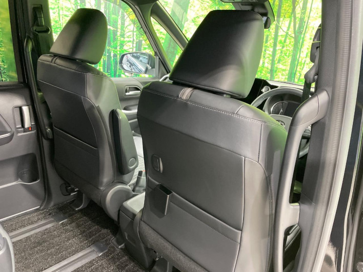2023 Toyota Noah 6BA-MZRA90W (UW-6a2f6d179a14e)[20]