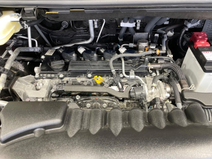 2023 Toyota Noah 6BA-MZRA90W (UW-6a2f6d179a14e)[5]