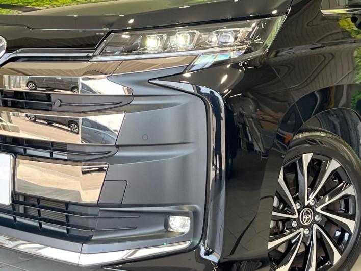 2023 Toyota Noah 6BA-MZRA90W (UW-6a2f6d185a50f)[18]