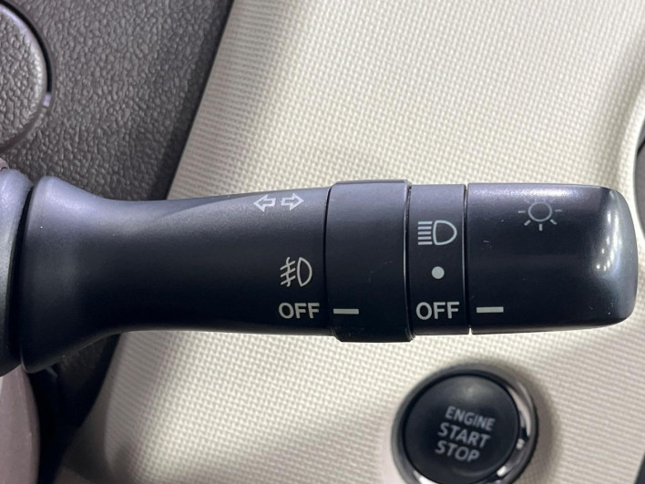 2013 Toyota Porte DBA-NCP145 (UW-6a2f6d1a868e1)[24]