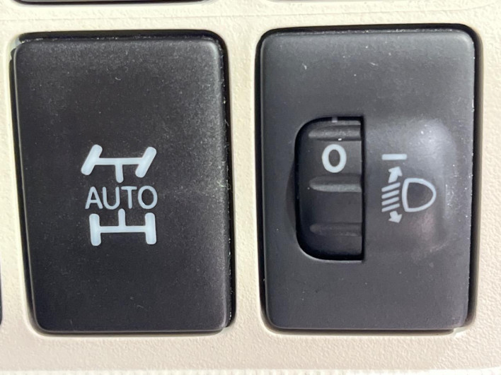 2013 Toyota Porte DBA-NCP145 (UW-6a2f6d1a868e1)[27]