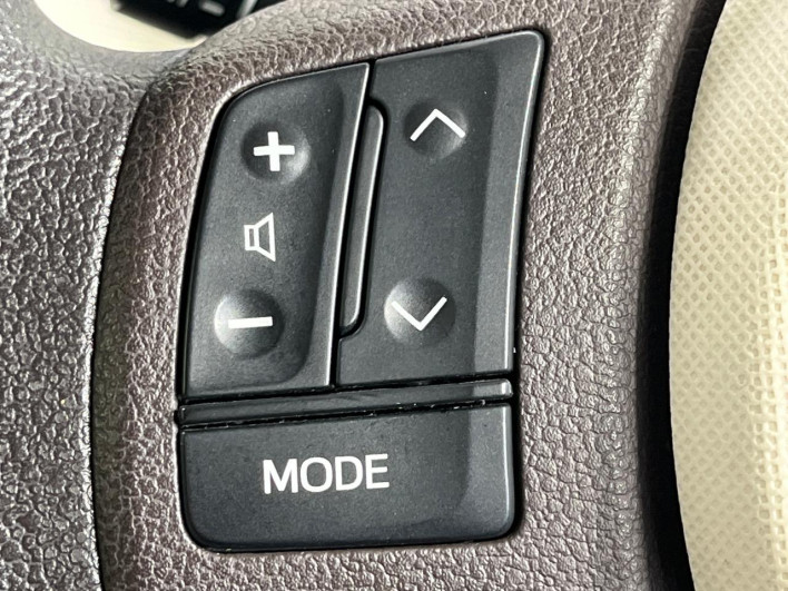 2013 Toyota Porte DBA-NCP145 (UW-6a2f6d1a868e1)[22]