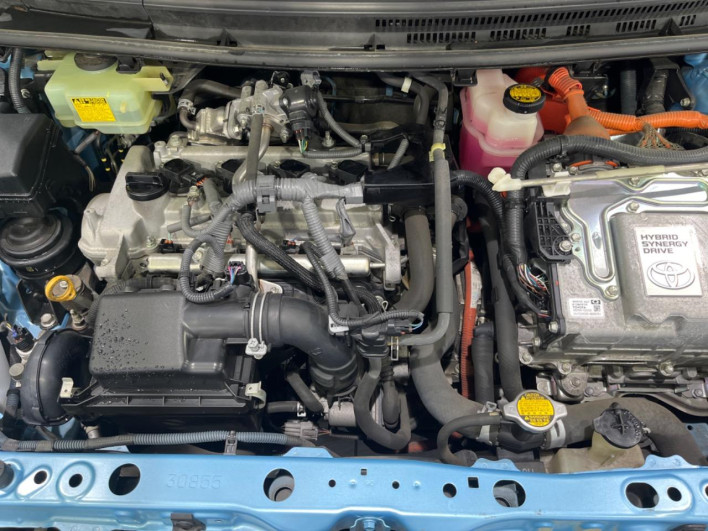 2014 Toyota Aqua DAA-NHP10 (UW-6a2f6d1d4270f)[5]