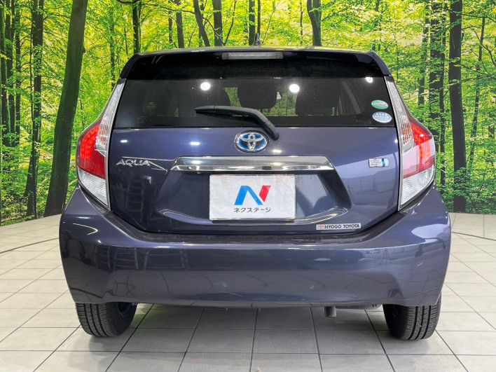 2014 Toyota Aqua DAA-NHP10 (UW-6a2f6d1d7a9ef)[28]