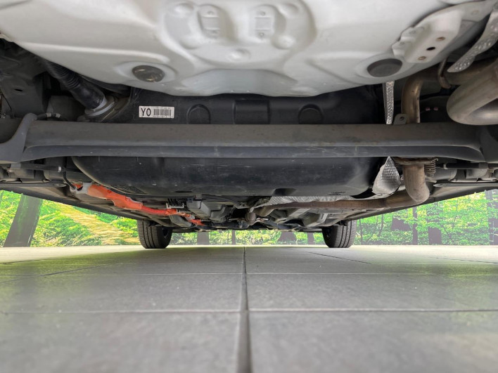 2014 Toyota Aqua DAA-NHP10 (UW-6a2f6d1d7a9ef)[25]