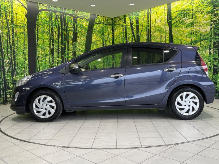 2014 Toyota Aqua DAA-NHP10 (UW-6a2f6d1d7a9ef)[20]