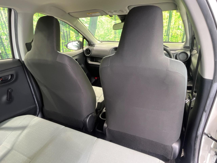 2019 Toyota Aqua DAA-NHP10 (UW-6a2f6d1f56362)[23]