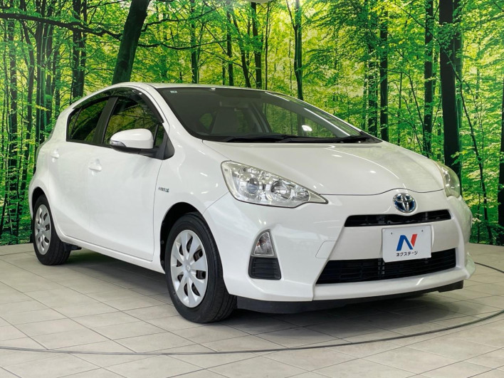 2013 Toyota Aqua DAA-NHP10 (UW-6a2f6d21207d8)[7]