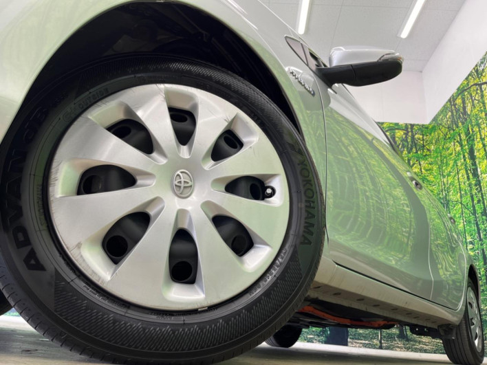 2014 Toyota Aqua DAA-NHP10 (UW-6a2f6d219a058)[19]