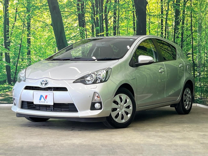 2014 Toyota Aqua DAA-NHP10 (UW-6a2f6d219a058)[0]