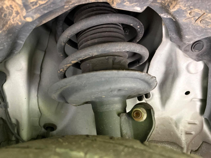 2019 Toyota Aqua DAA-NHP10 (UW-6a2f6d2478176)[9]