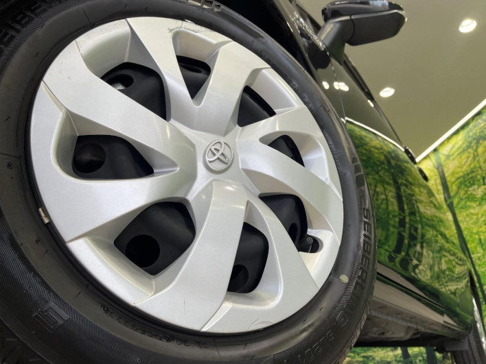 2015 Toyota Sienta DAA-NHP170G (UW-6a2f6d24b8996)[7]