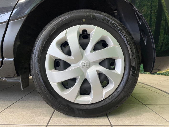 2015 Toyota Sienta DAA-NHP170G (UW-6a2f6d24b8996)[10]