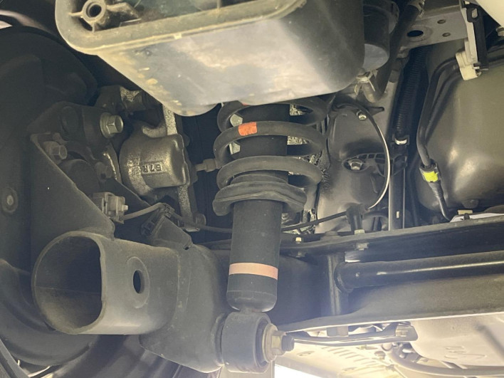 2015 Toyota Sienta DAA-NHP170G (UW-6a2f6d24b8996)[13]