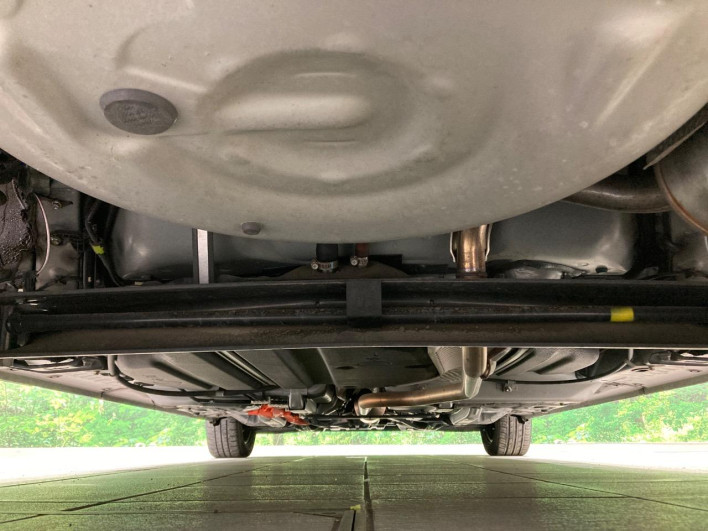2019 Toyota Sienta 6AA-NHP170G (UW-6a2f6d270bf15)[13]