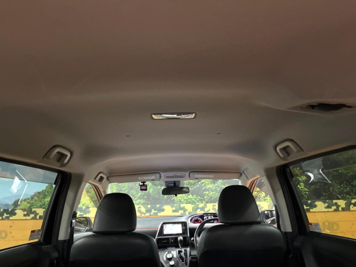 2017 Toyota Sienta DBA-NSP170G (UW-6a2f6d2998bfb)[16]