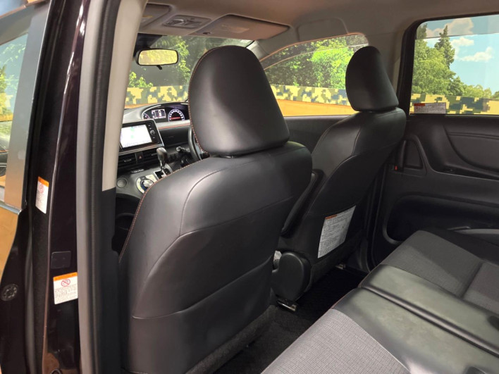 2017 Toyota Sienta DBA-NSP170G (UW-6a2f6d2998bfb)[7]